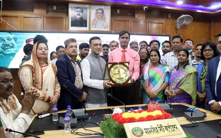 মহানগরের নেতা-কর্মীদের নিয়ে ঐক্যবদ্ধভাবে এগিয়ে যাওয়ার অঙ্গীকার মেয়র টিটুর